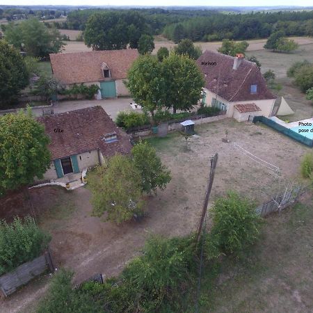 Gite De La Pouvellerie Fossemagne Экстерьер фото