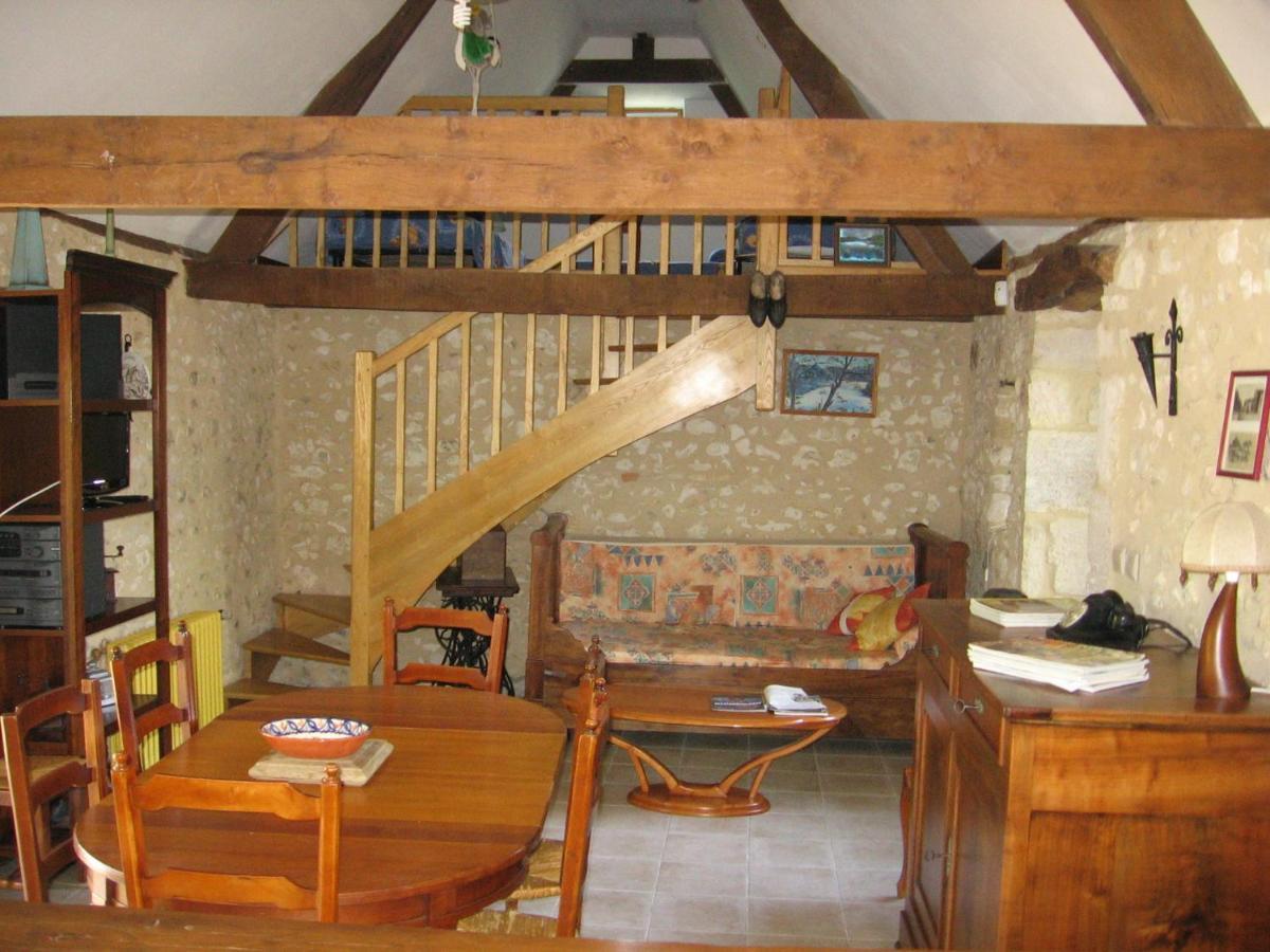 Gite De La Pouvellerie Fossemagne Экстерьер фото